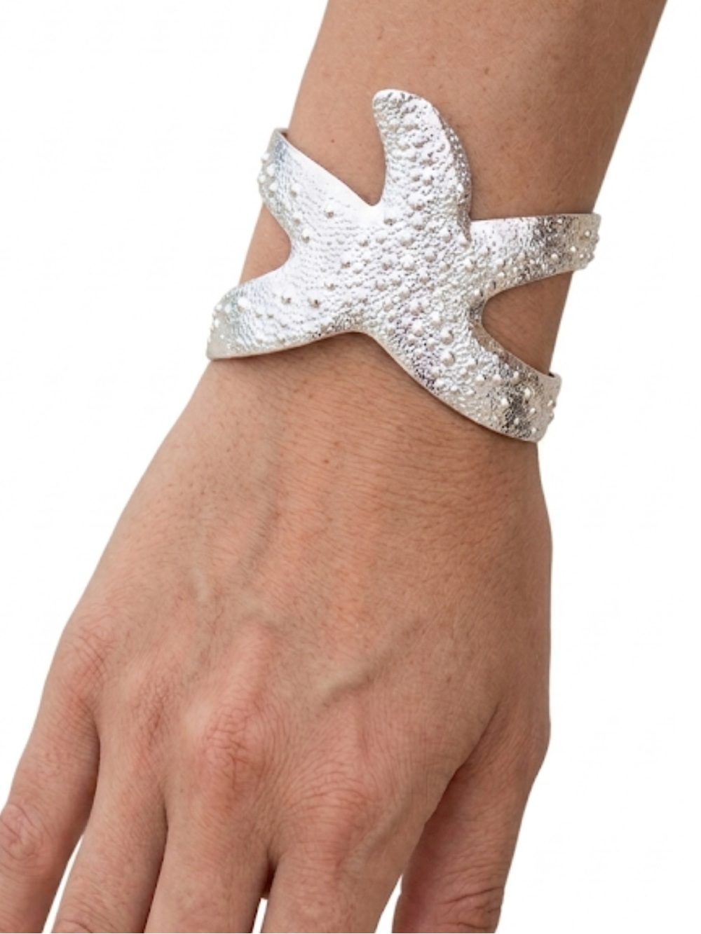 NWT Silver Starfish Wrist / Arm Cuff Statement Bracelet